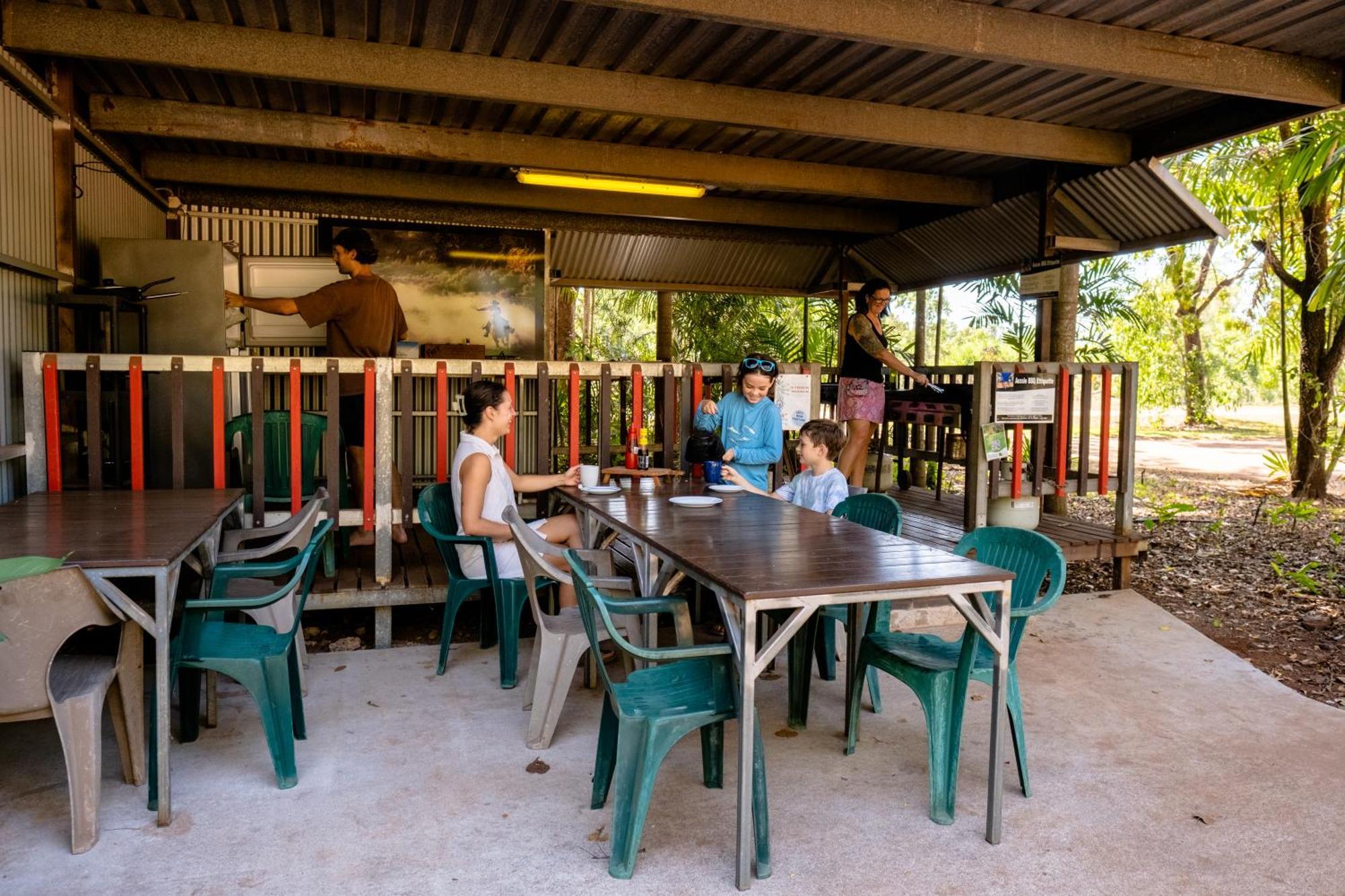 Hotel Litchfield Tourist Park Batchelor Exteriér fotografie